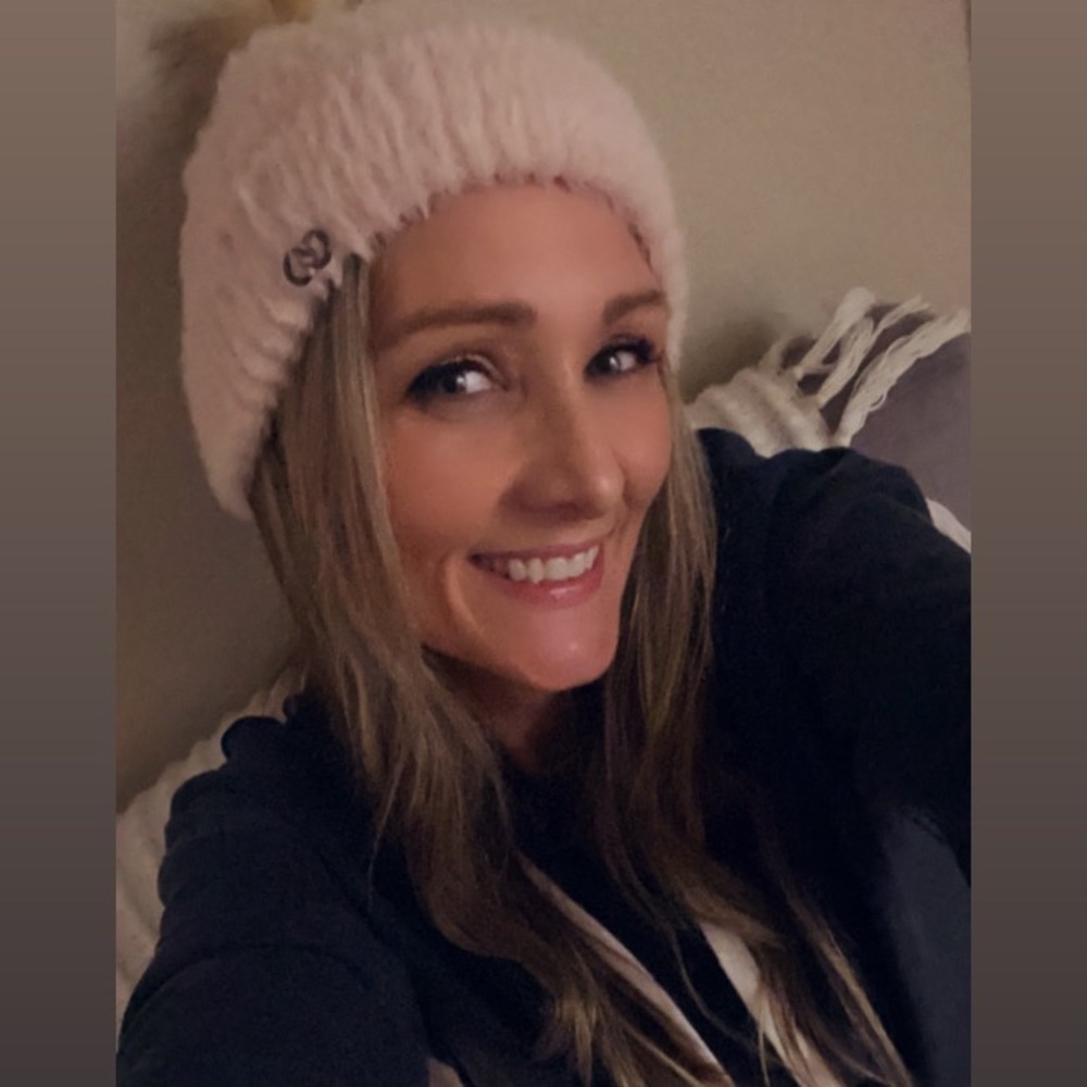 Meet your Posher, Wendy